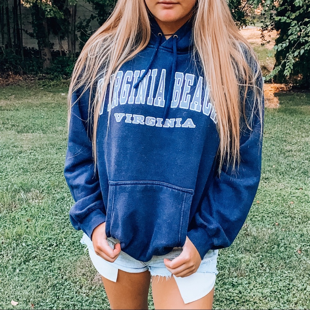 RETRO❗️ Virginia Beach Sweatshirt
